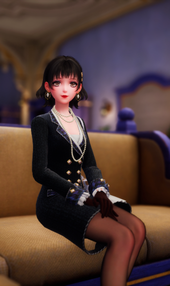 Mature lady Nikki image