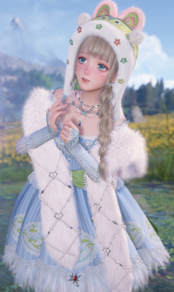 Fluffy Explorer image