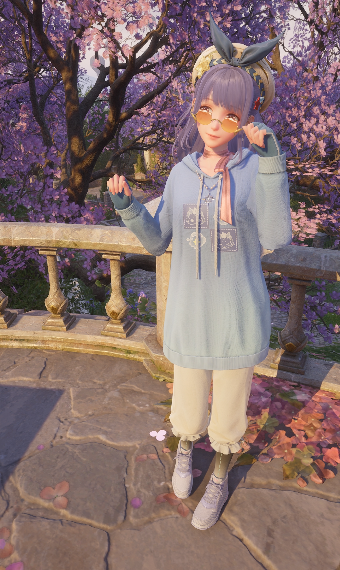 Laid-back Adventuress image