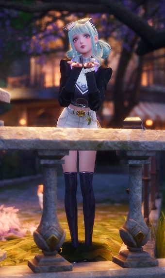 girl in the city image