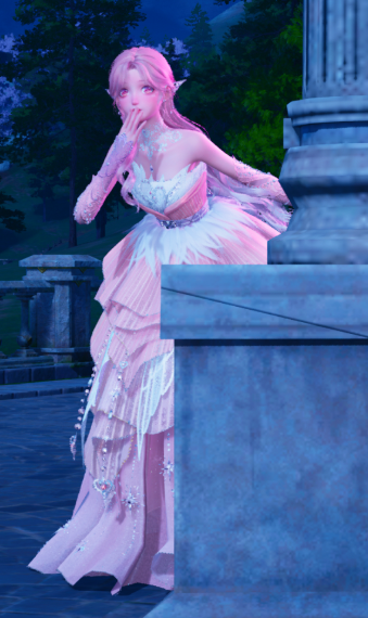 Miss Pink Elf image