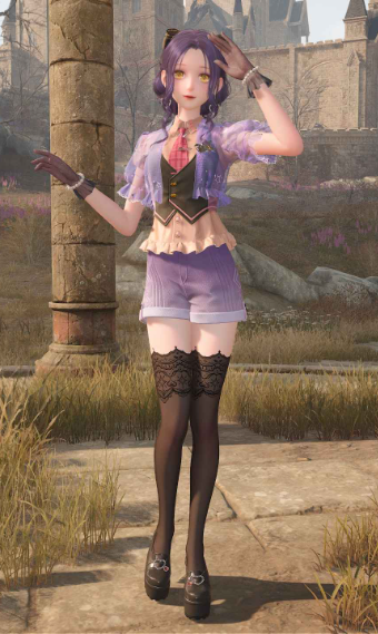 Maria's Main Outfit image
