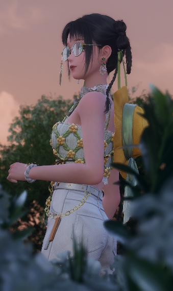 Verdant Summer image