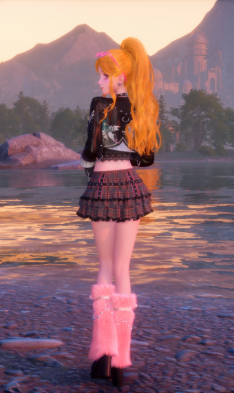 nikki biker image