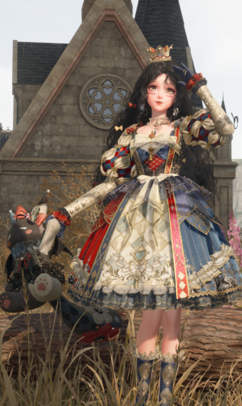 Grand Queen image