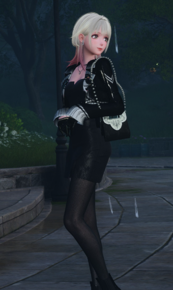 Casual Black Look image