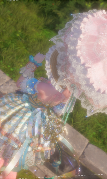 Signature: A dreamy stroll image