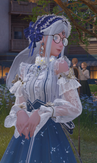 Winter Librarian image