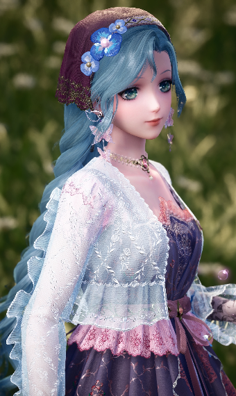 Lady in lilac image