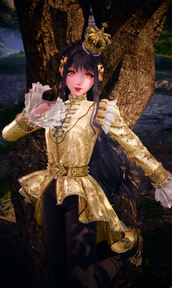 Her golden majesty image