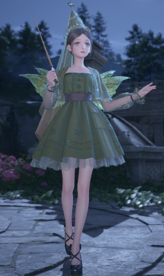 Fauna Sleeping Beauty cosplay image