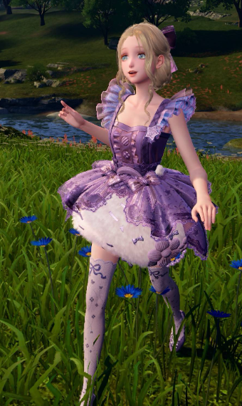 Daisy Duck - Cosplay image