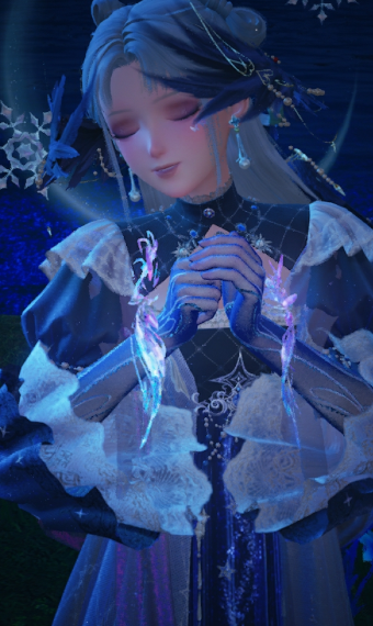 Icelyn Frost - Fleeting Moonlight image