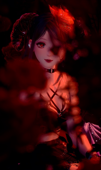Alluring Performer image