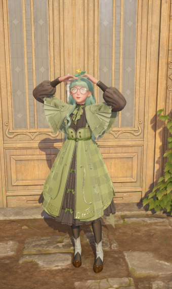 Chloe image