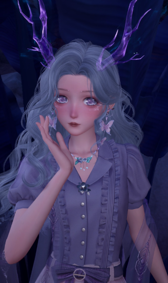 Silver Wisteria image