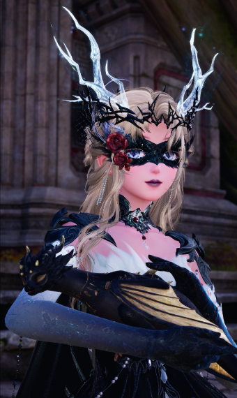 Dragon Queen in human form image