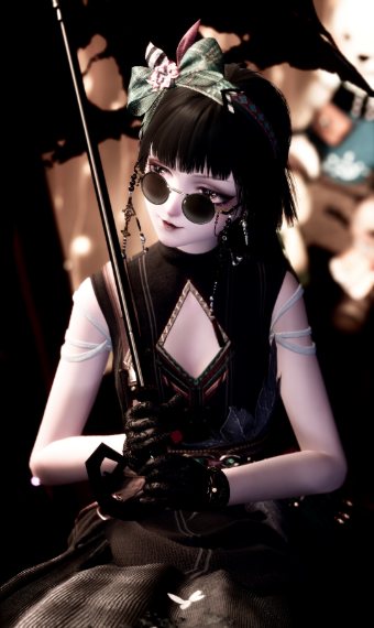 Crimson + Clover image