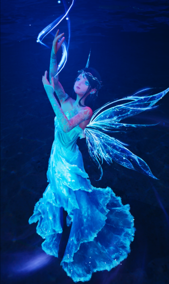 Water Queen image