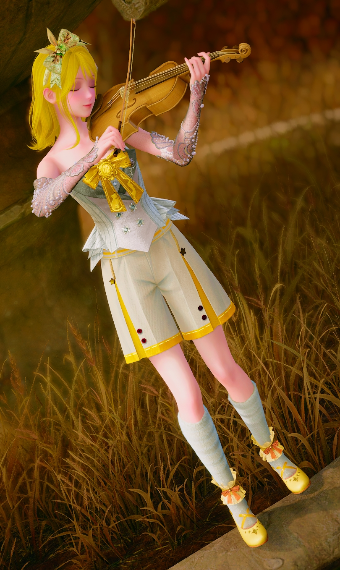 Kagamine Rin (Vocaloid Cosplay) image