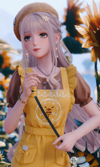 Honey Bee image